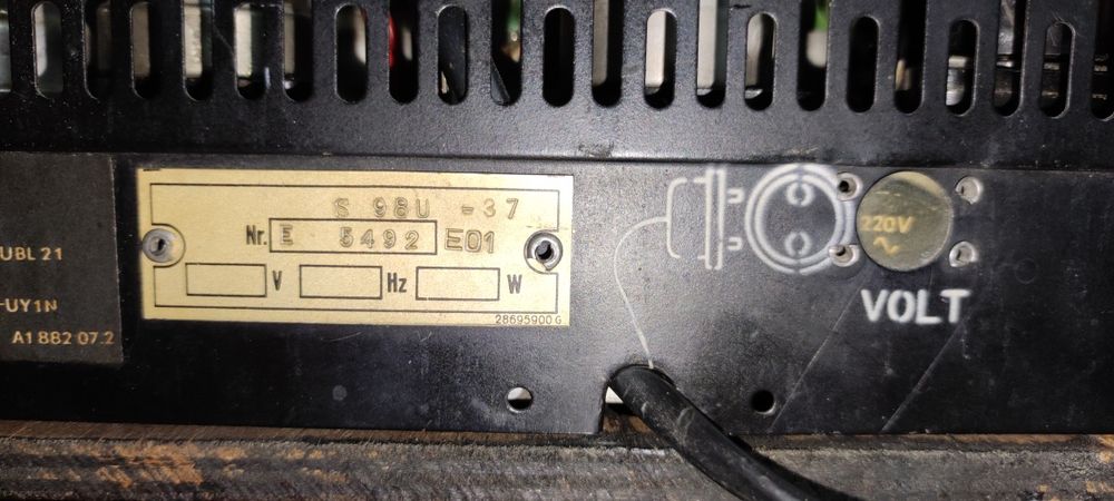 Лампово радио SIERA