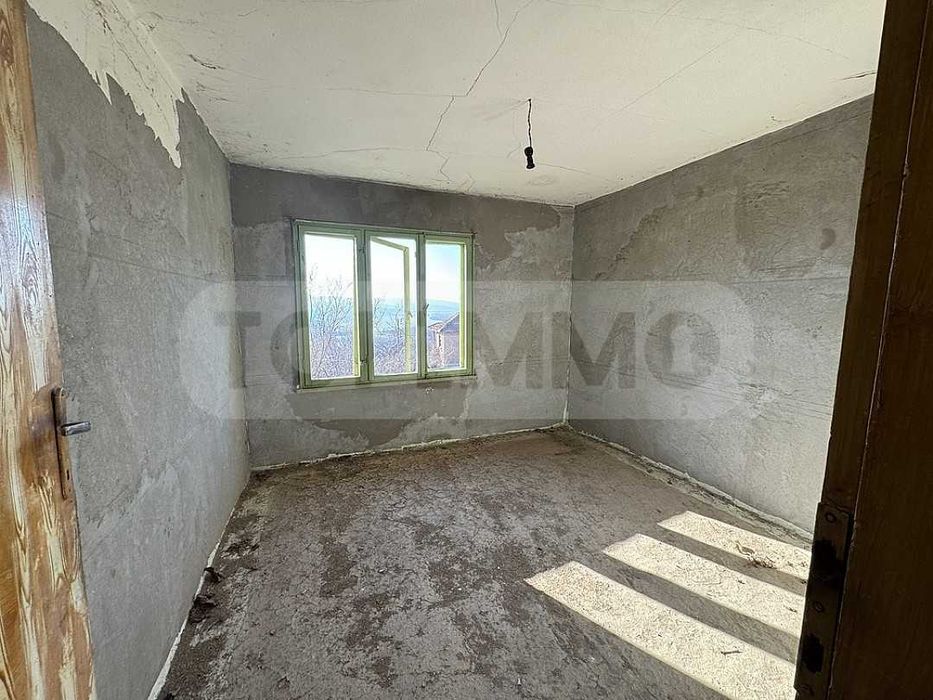 Продава се Къща в с. Кацелово, Област Русе - 120 кв.м за 100 €/кв.м - Снимка #6