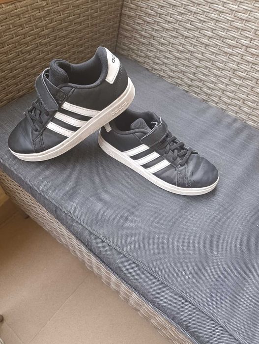 Маратонки adidas