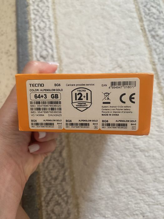 Продам телефон Техно