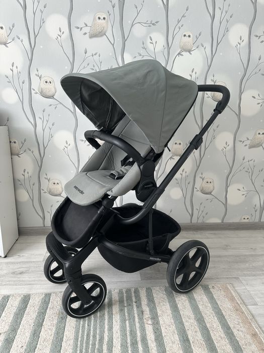 Продам коляску Easywalker