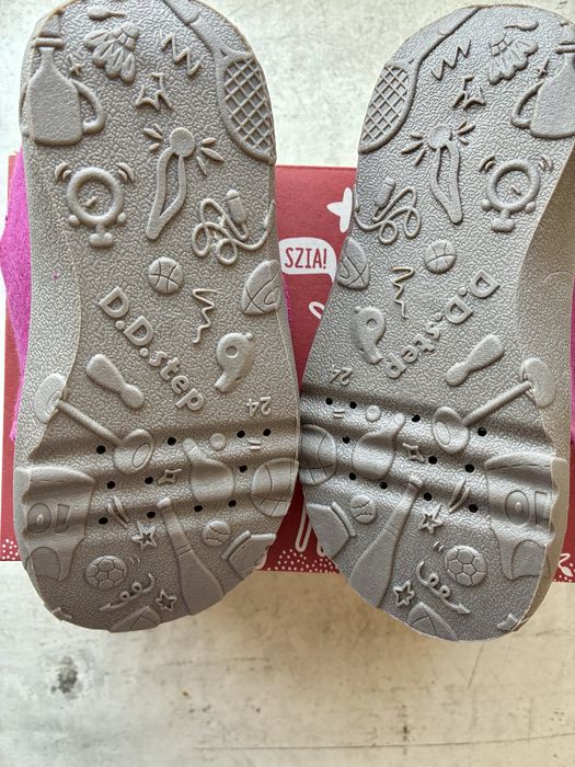 Детски боси пантофки DD step