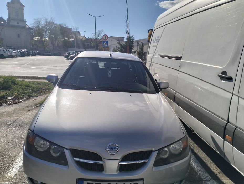 Vând Nissan almera 2006 decembrie,1,5 benzina