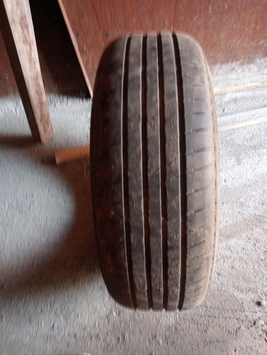 Продам шины R16 215/60