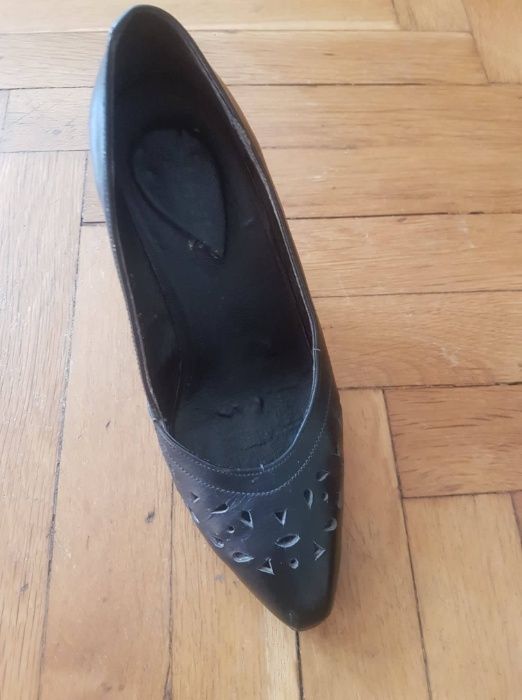 Обувки естествена кожа 35-36 номер