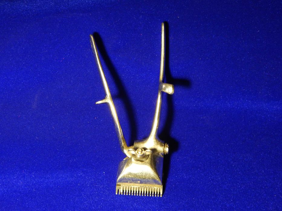 Ручная машинка для стрижки