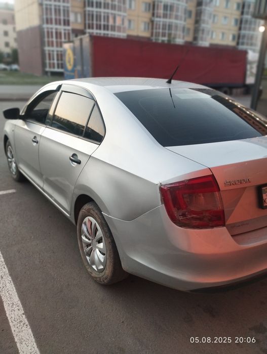 Продам skoda продам