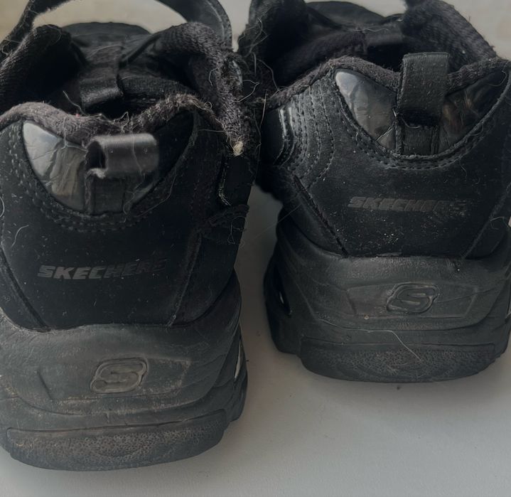 Кроссовки Skechers для девочки
