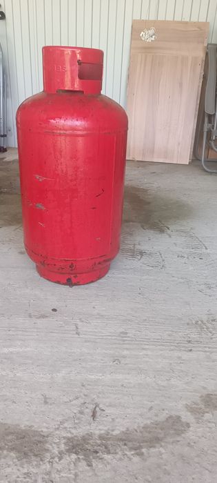 Vând butelie de gaz 45 litri