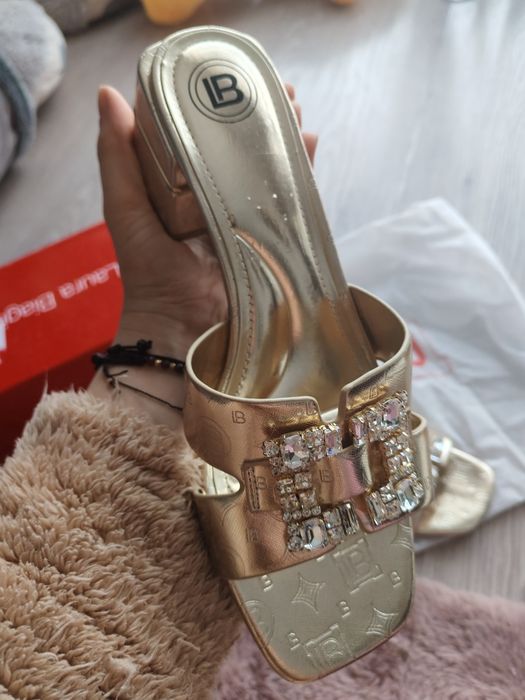 Papuci eleganti Laura Biagiotti