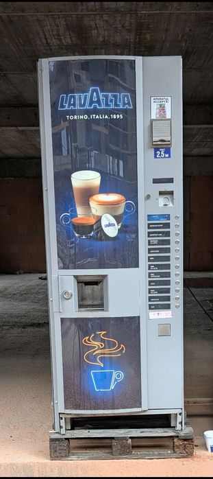 Vând aparat cafea necta + kikko 2 buc