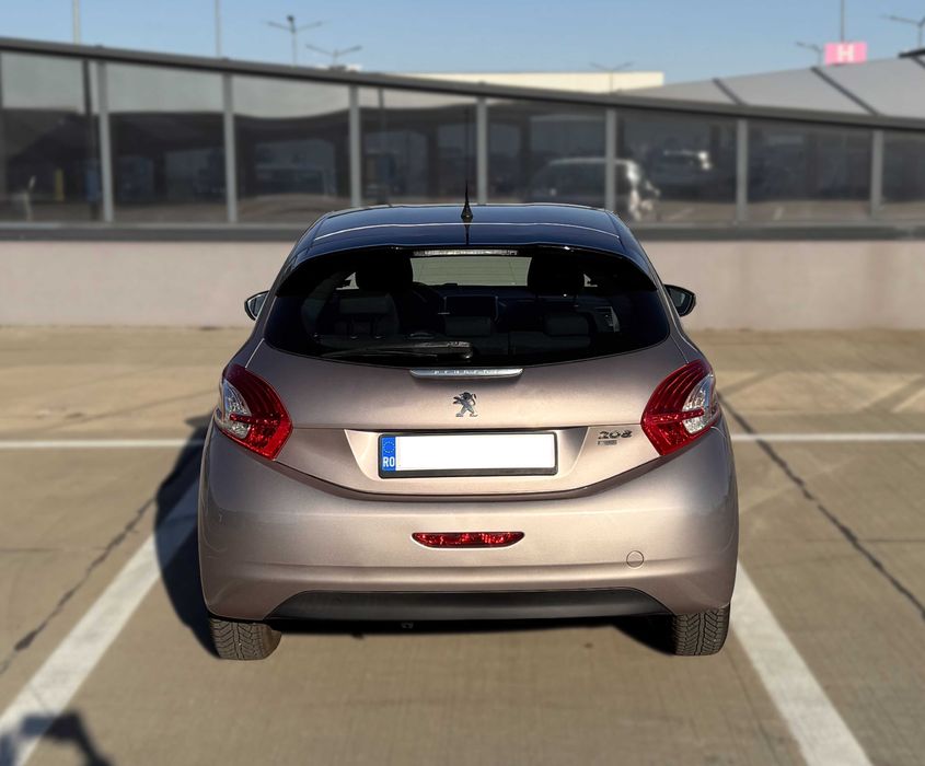 Peugeot 208 1.4 – Automată – 2013 – Euro 5 – Înmatriculată
