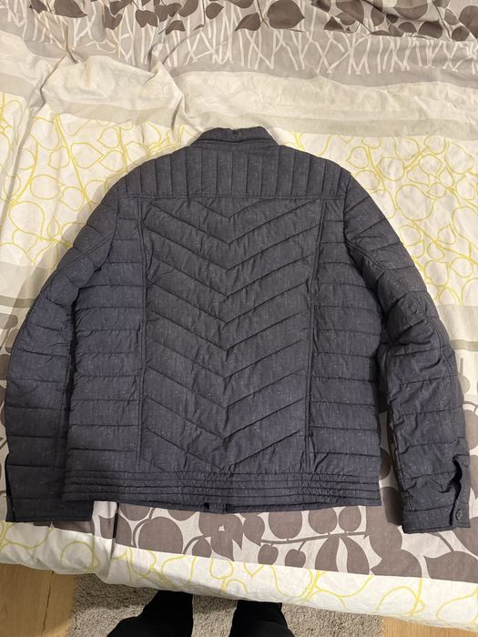 GUESS зимна пухенка!