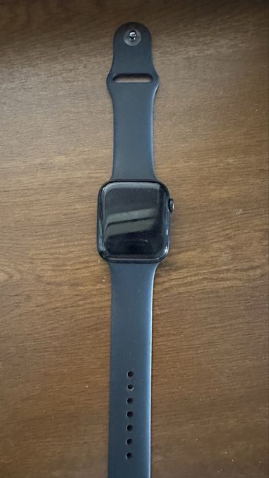 Apple watche se часы