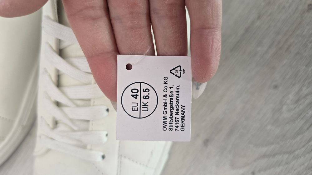 Обувки  40 номер