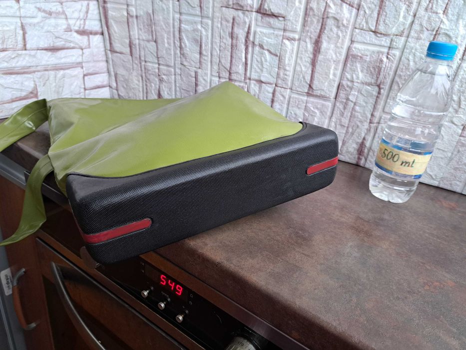 дамска чанта зелена лачена торба