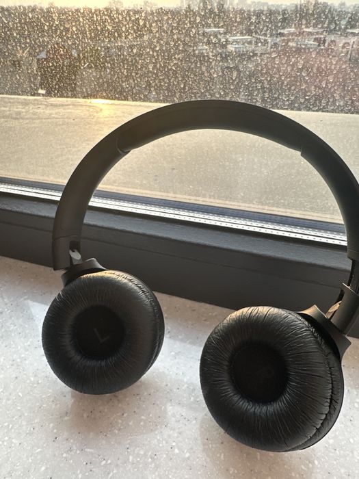 Продам наушники JBL Tune 510 BT