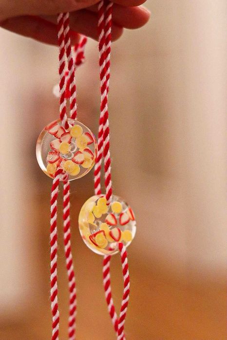 Ръчно изработени мартеници