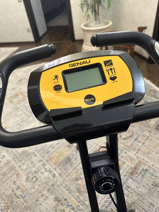 Велотренажер Genau