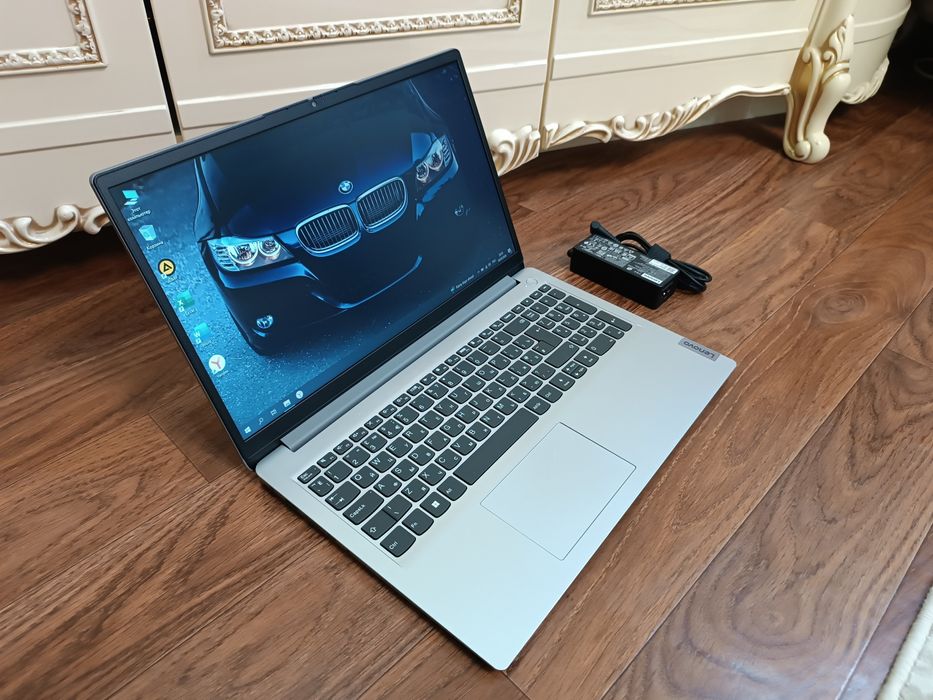 Ноутбук LENOVO 2024 IDEAPAD современный.
