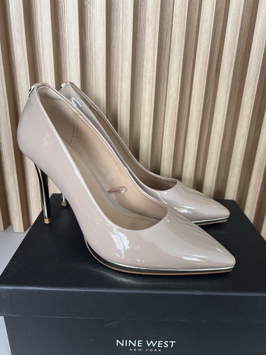 Обувски с висок ток Nine west