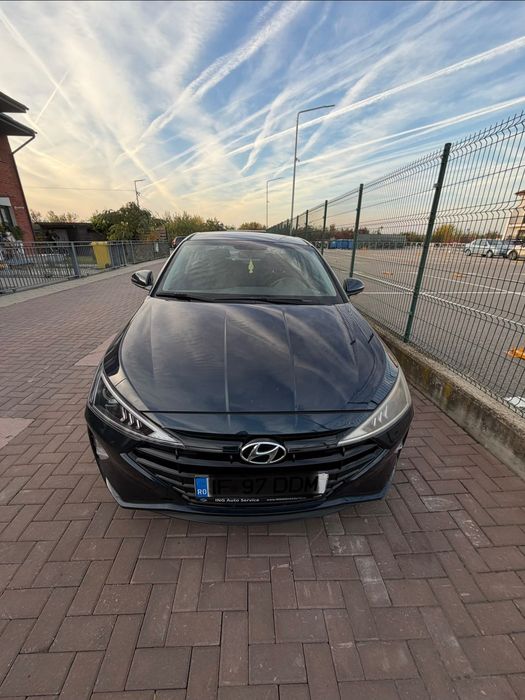 HYUNDAI Elantra 2019 — imagine 2