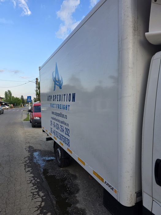 Cub cu lift Iveco daily Mercedes sprinter Renault master