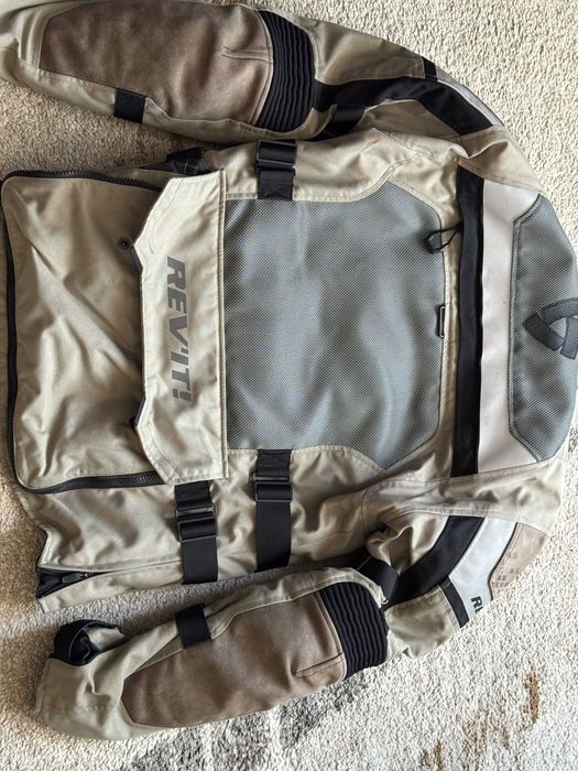 Мото екип Revit Cayenne Pro