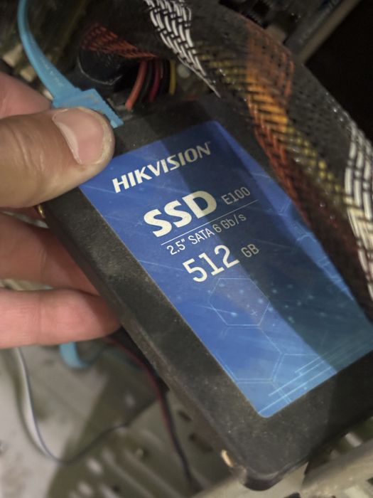 продам компьютер в полном комплекте