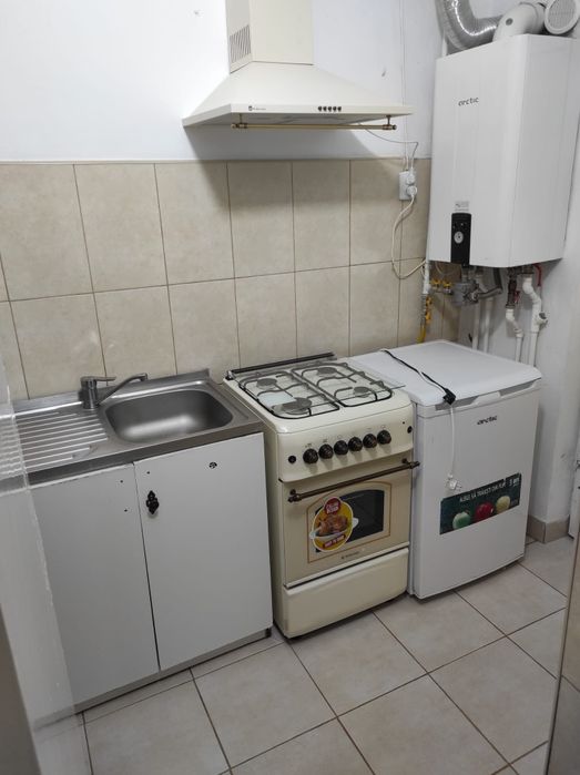 Inchiriez Apartament 1 cameră zona Gh Doja