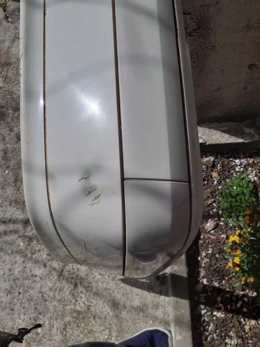 Задна броня за Е класа W210 elegans