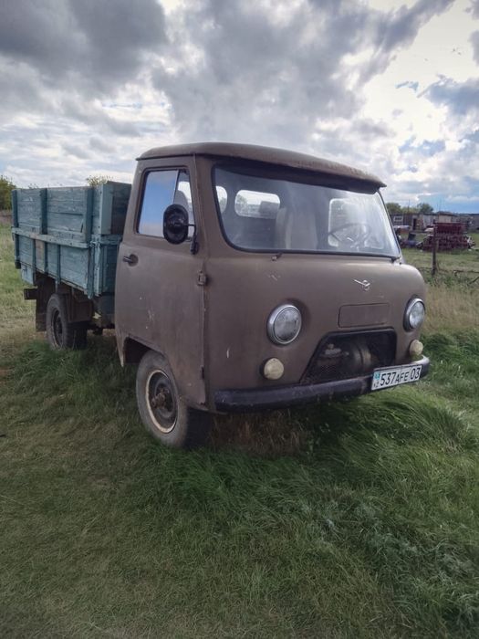 Продам УАЗ бортовой.срочно!