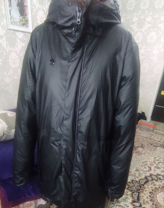 Продам зимнюю куртку