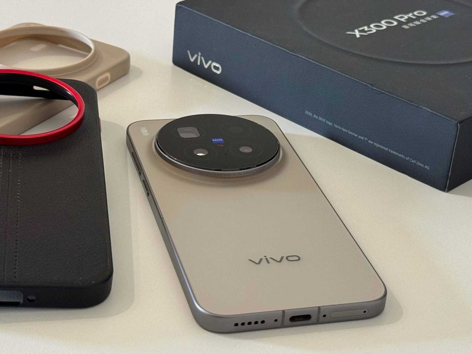 Бартер! НОВ! Vivo X300 Pro Dimensity 9500 / 6510mAh / Dune Brown