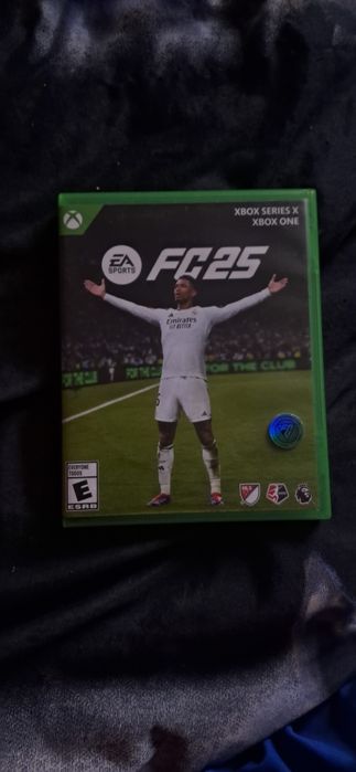 CD FC25 pentru xbox
