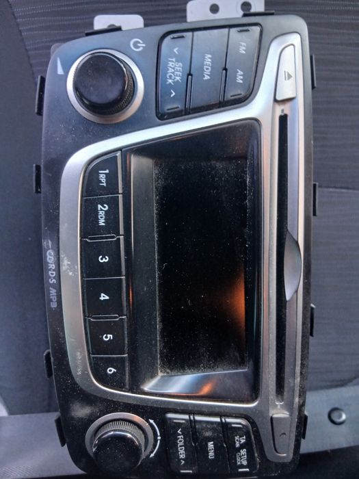 Магнитола штатная