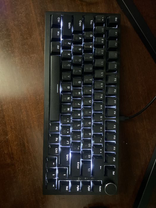 Продам б/у клавиатуру ajazz ak820