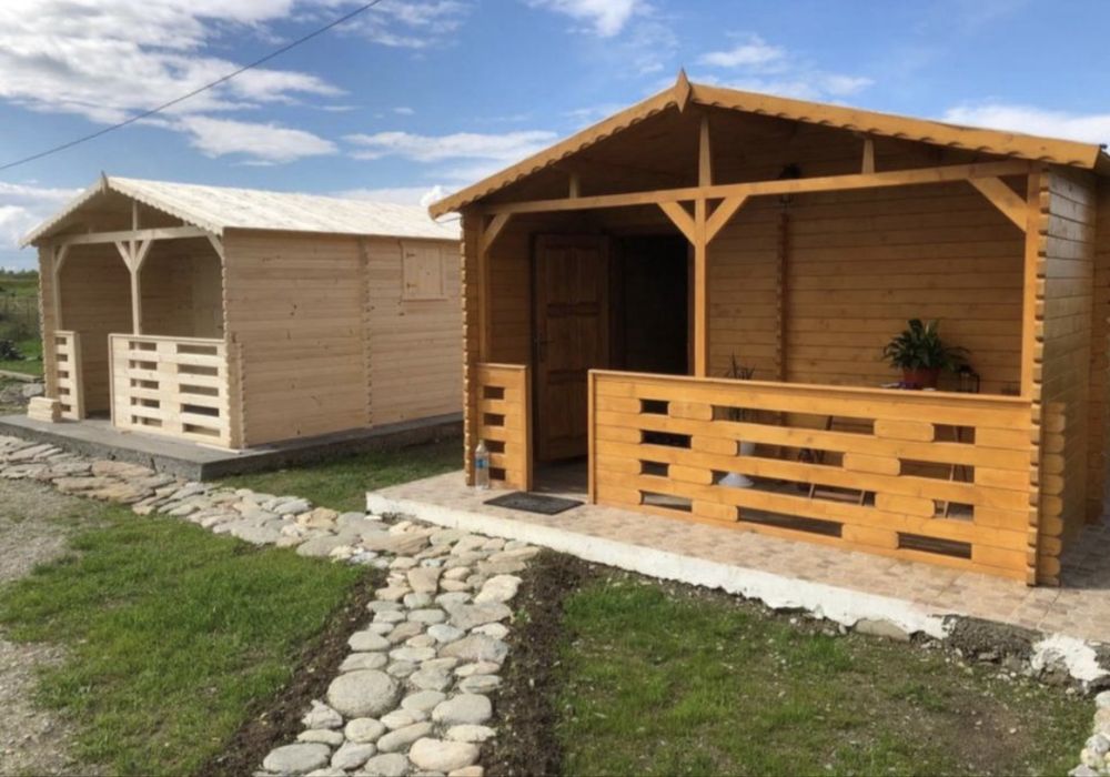 Casute de depozitare si foisoare de gradină