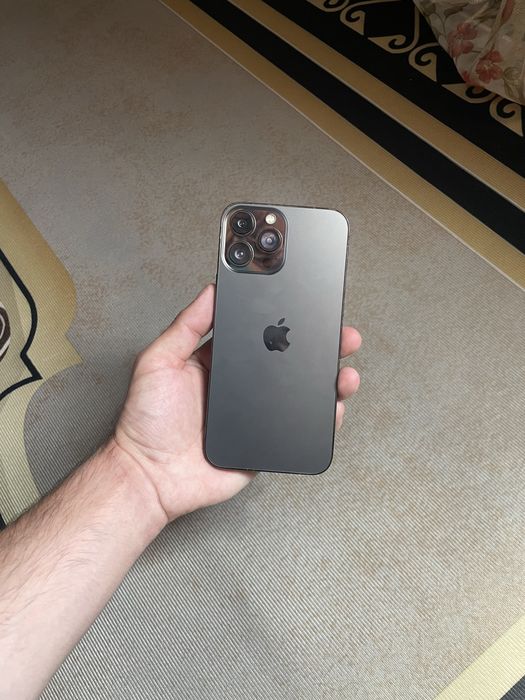 Продам телефон Айфон 13 Pro Max 256