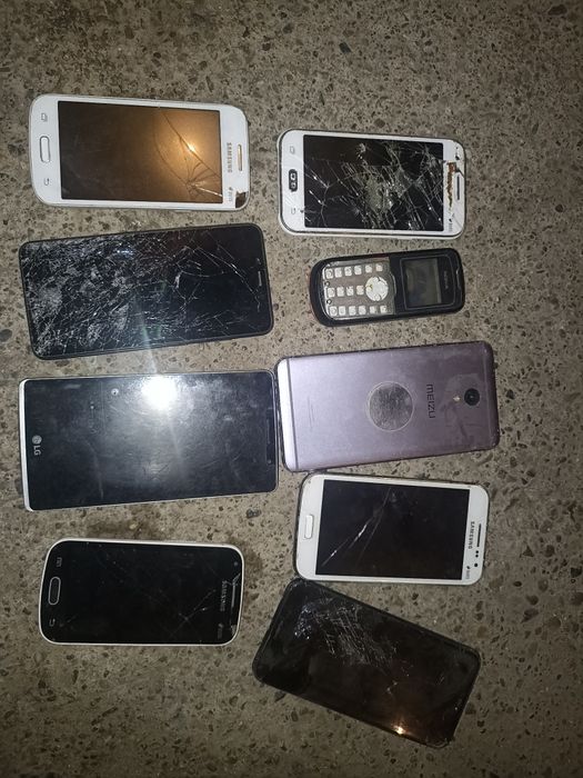 Б/у телефондар бар нерабочие