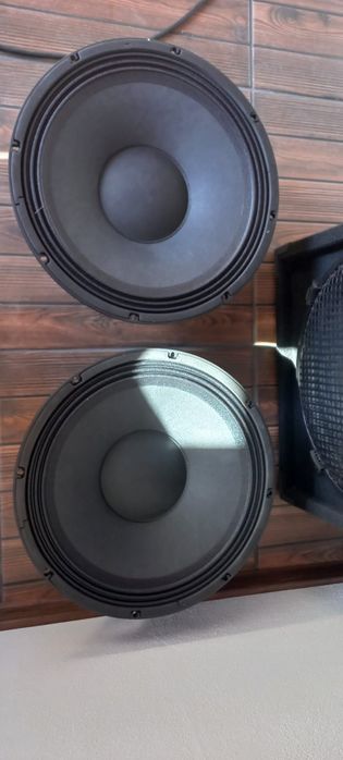 Vând/schimb doi bași