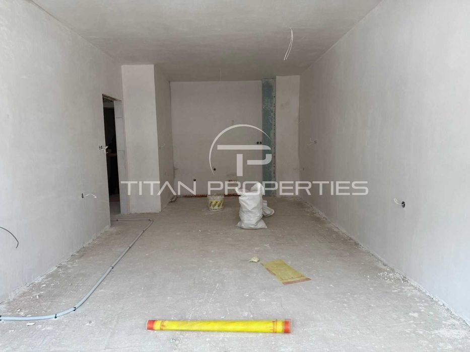 Продава се Двустаен апартамент в Пловдив, Тракия - 80 кв.м за 793 €/кв.м - Снимка #1