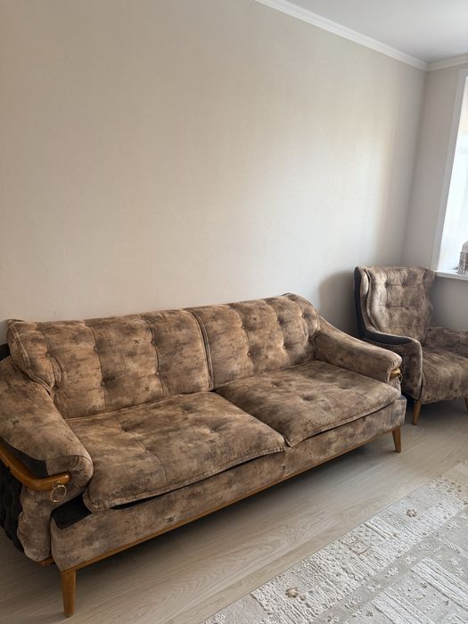 Продам диван, отличного качества. Иран!