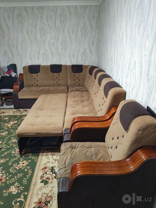 Срочно продам мебел в нормальном состоянии.