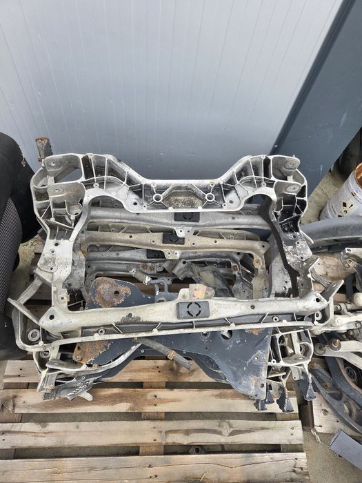 Преден мост Мерцедес w203 C class