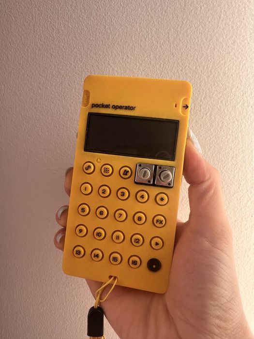 Teenage Engineering PO-33 K.O. + калъф