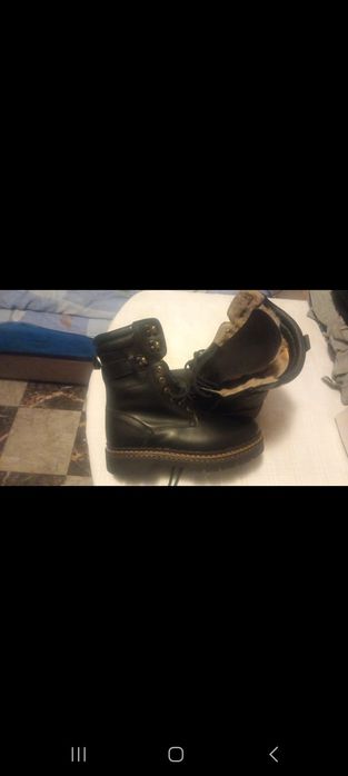 Bocanci iarna cusuti