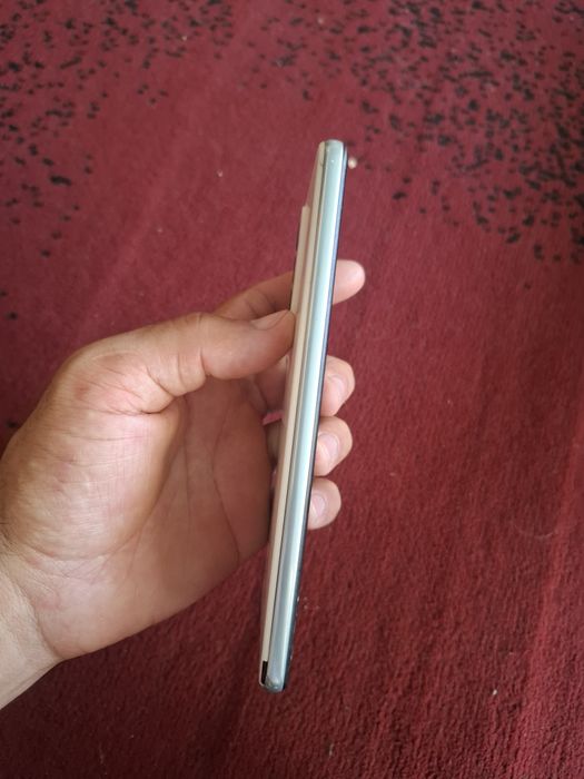 Samsung A52  5G sotiladi