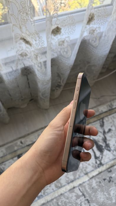 Iphone 16 pro max идеал