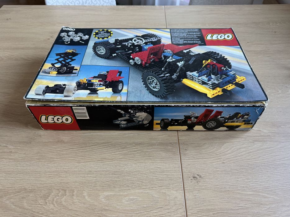 Lego Technic 8860 - Car Chassis